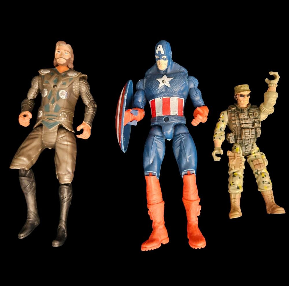 Marvel Captain America Red Skull Military Soldier Action Figures Lot of 3 - Picture 1 of 7